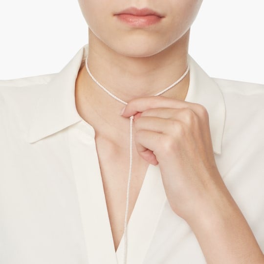 necklace choker measure with string